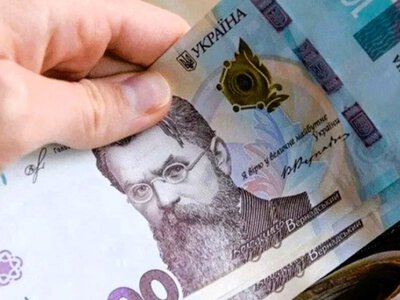 На Одещині фінансисти отримували вчетверо більше за освітян