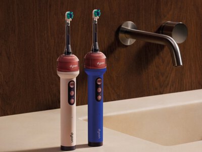 Dyson представила розумну зубну щітку CameraJet з камерою та вбудованим іригатором