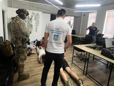 ​Зеленський направ у Раду два законопроєкти щодо заборони шахрайських кол-центрів і захист банківських рахунків