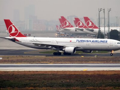 Pegasus і Turkish Airlines скасували рейси до Москви через дрони