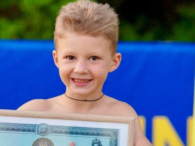 7-річний українець встановив п’ять національних рекордів України за місяць у трьох країнах