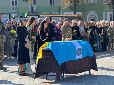 У Рівному попрощалися із двома солдатами
