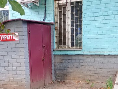 Після ремонту не працює 2 роки: миколаївці поскаржилися на закрите під час тривоги укриття