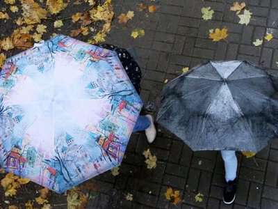 В четвер в Україні прогнозуються короткочасні дощі, подекуди з грозами