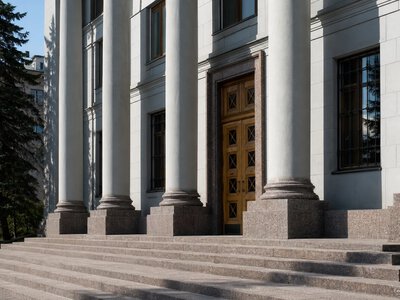 Рей Гедлі третій день дає свідчення на процесі Алана Джонса