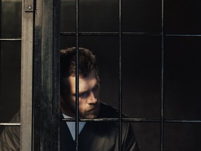 За роботу в офісі — до 10 років: які покарання чекають на шахрайські кол-центри за законопроєктом Зеленського