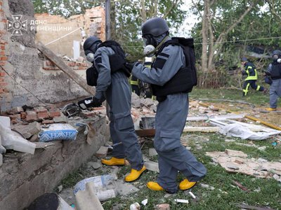 Російський БпЛА влучив у житловий сектор на Рівненщині: четверо людей отримали гостру реакцію на стрес