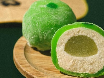 Не матча і не фісташка: з чого насправді роблять зелений дзунда-моті