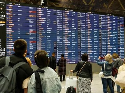 Масована атака дронів на Москву: у «Внуково» та «Шереметьєво» скасували й затримали понад 120 рейсів