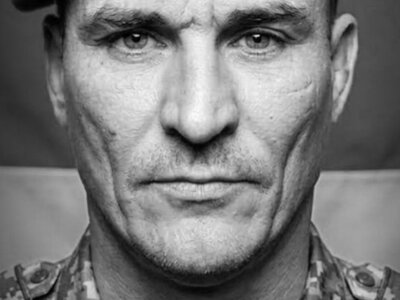 Вінниця у жaлобі – місто прощaється з Героєм Мaксимом Ткaчуком