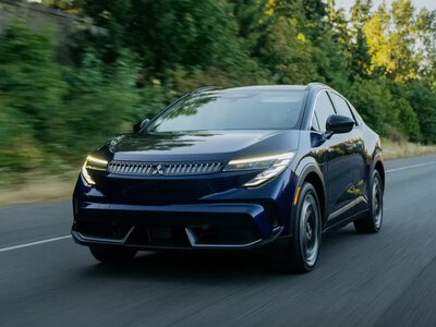 Mitsubishi показала новий електричний Eclipse Sportback EV (ФОТО)