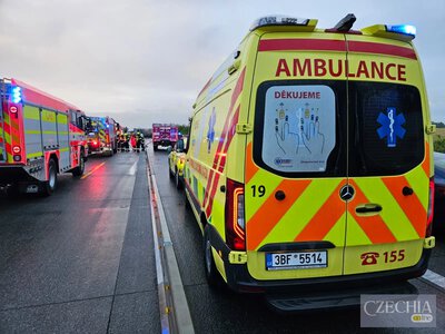 У Чехії на трасі D1 поблизу Вишкова автомобіль збив людину: поліція розглядає самогубство