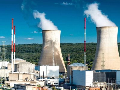 Казахстан уклав контракт із Росатомом на будівництво першої АЕС