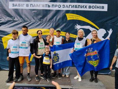 «Вільні разом»: Київ та Львів продовжують допомагати переселенцям з Херсонщини