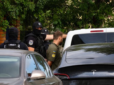 $5 тисяч за вихід із ТЦК: в Ужгороді військовослужбовця РТЦК затримали «на гарячому»