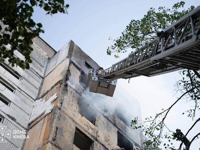 Росія атакує Київ дронами: у Голосіївському районі влучання в будинок, є постраждалі, серед них – дитина