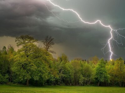 На Сумщині очікується гроза