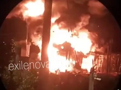 Під сочі після масованої атаки дронів крім бази ППО загорілася ще й нафтобаза