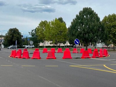 У мікрорайоні Росвигово в Мукачеві тестують нову кільцеву розв’язку — PMG.ua