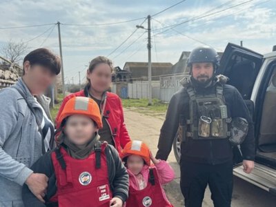  Із небезпечних районів Херсонщини вдалося вивезти понад 3 тисячі дітей 