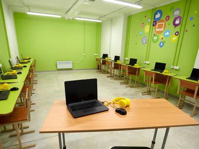 В Україні запрацювали ще 15 підземних шкіл та укриттів для очного навчання