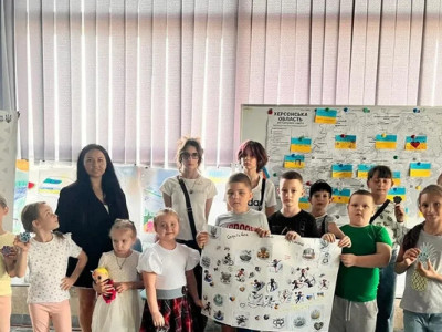 «Спортивна мапа України»: діти з Херсонщини створили брелоки в Миколаєві