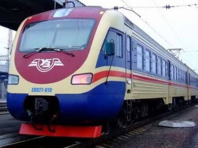Через безпекову ситуацію на Дніпропетровщині затримується низка приміських поїздів