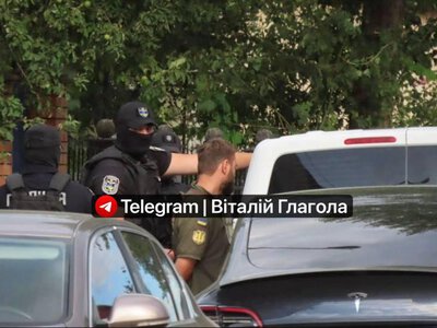 $5 000 за вихід із ТЦК: в Ужгороді військовослужбовця РТЦК затримали «на гарячому»