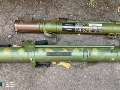 Правоохоронці заблокували ще 5 каналів підпільного збуту зброї та вибухівки в Україні