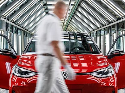 Volkswagen скоротить до 60 тисяч робочих місць
