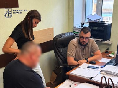 Посадовцю київського КП оголосили підозру через переплату за обладнання