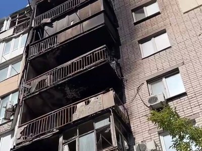  У Херсоні внаслідок російської атаки загорілися 7 квартир. ВІДЕО 