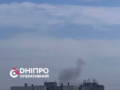 Ворог знову атакує Дніпро безпілотниками: у місті чути вибухи