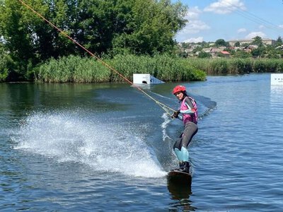 Спортсмени з Дніпра здобули золото та срібло чемпіонату Європи та Африки з вейкбордингу