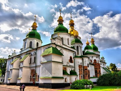 Російський удар по Києву пошкодив частину “Софії Київської”