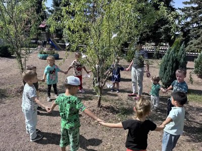 В окупованих селах Скадовщини дітей залучили до російської пропагандистської акції