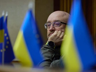 Під час перших переговорів у Білорусі РФ вимагала заборонити в Україні будь-яку “ходу зі смолоскипами”, – Рєзніков