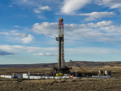 У США кількість нафтових бурових установок зросла до 449