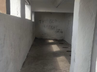 Уроки в ліцеї, туалет — на вулиці: на Закарпатті спалахнув скандал