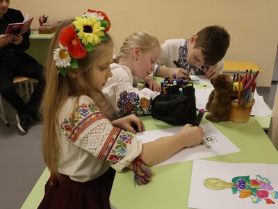 Між підвалом і якісним шкільним укриттям — прірва: як у 2026 році захищені учні в Україні