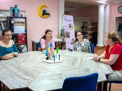 У Херсоні обговорили американську мрію в розмовному клубі SpeakUp