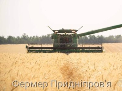 Фермери 9-ти прифронтових областей отримають рукави для зберігання збіжжя