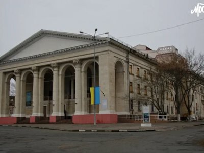 Росіяни вчергове атакували херсонський театр (фото) - Херсон Daily