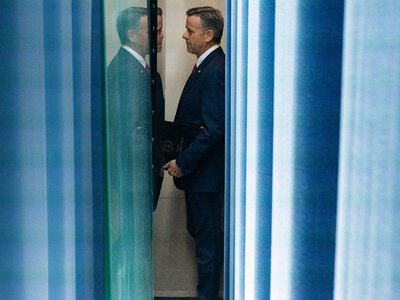 Візит директора ЦРУ до Москви не переконав Путіна зупинити війну — WP