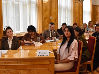 На Закарпатті 16 людей уже готові стати наставниками для дітей: у області розвивають нову систему підтримки