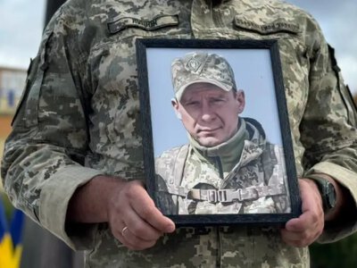 У Рівному попрощалися із 42-річним воїном ППО Олександром Голенком