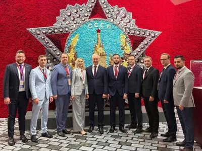 Нова дружина Сальдо у 2024 році придбала нерухомості в Криму на понад 70 тисяч доларів - Херсон Daily