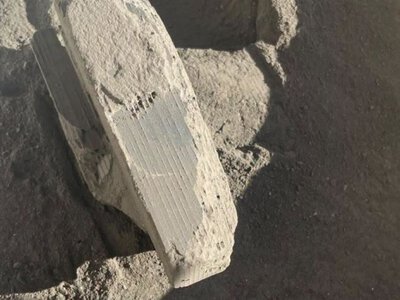 «Штукатурка» на 1,5 мільйони: на кордоні з Румунією викрили хитрого мандрівника — PMG.ua