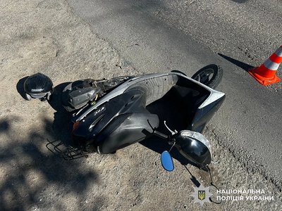 У Вознесенську зіткнулися Ford та мопед: 47-річний водій Honda потрапив до лікарні