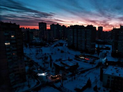 У Раді радять готуватися до важкої зими: запасати воду, їжу й думати про виїзд з Києва